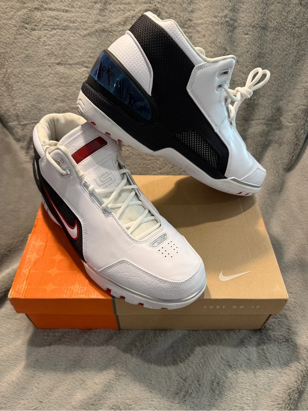 Nike Air Zoom Generation Retro Debut 2023 Size 13M VNDS OG Box DV7219-100